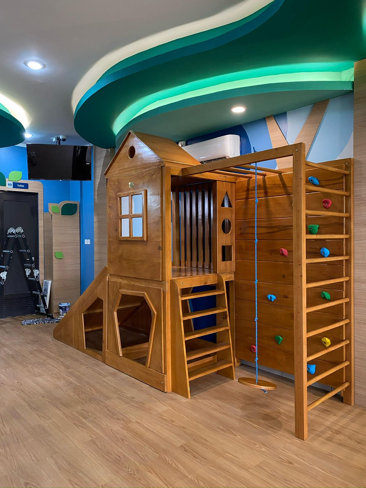 Playground 7